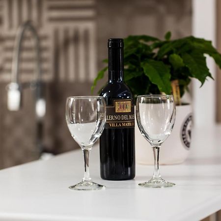 Diamond Apartment אג'רולה מראה חיצוני תמונה